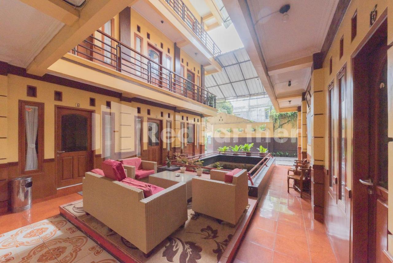 Orange Home Syariah Sukajadi Bandung Exterior foto